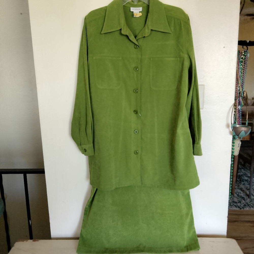 Vintage Avenue Complete Skirt Ensemble Lime Green 14/16